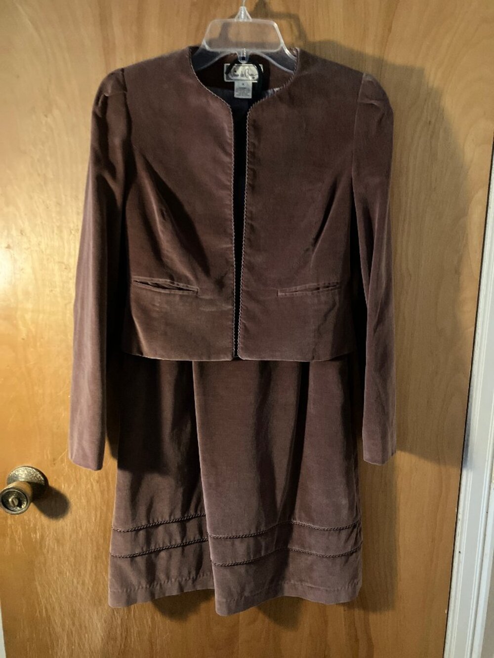 Vintage 80s velveteen suit by Vino de Casa.